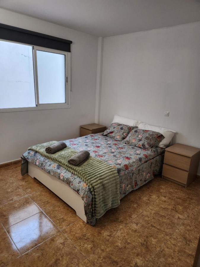 Lujoso Apartamento Vacacional Lägenhet Carrizal Exteriör bild