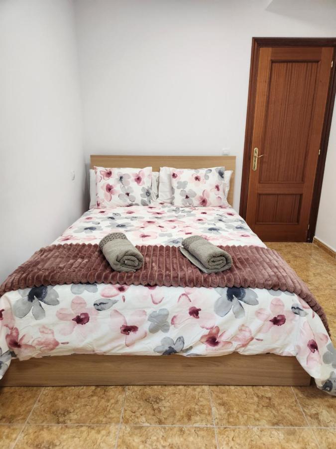 Lujoso Apartamento Vacacional Lägenhet Carrizal Exteriör bild